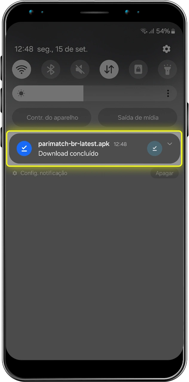 Aguarde até que a instalação esteja completa.
